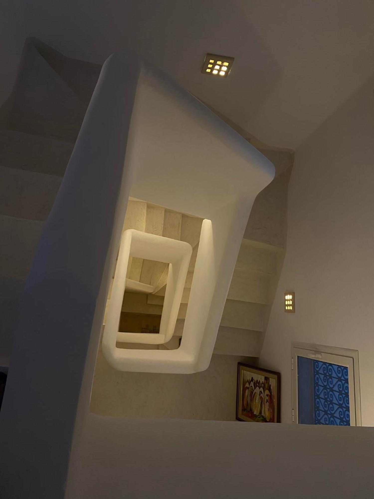 Apartment Artgohomes