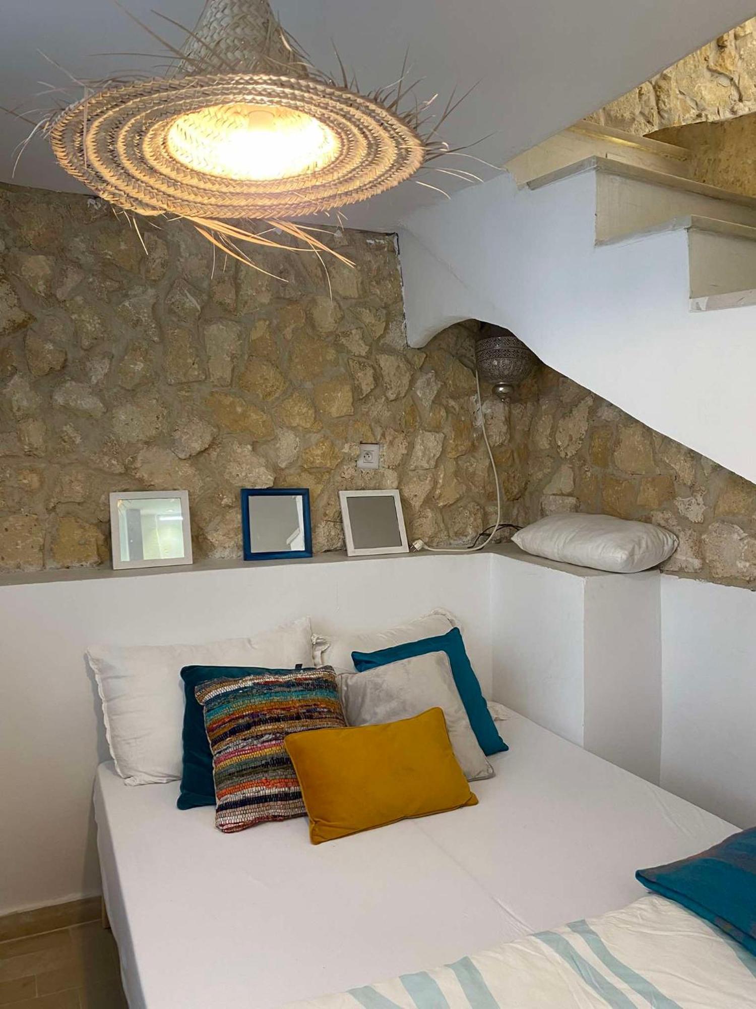 Apartment Artgohomes